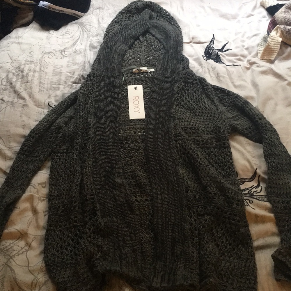 Roxy sweater